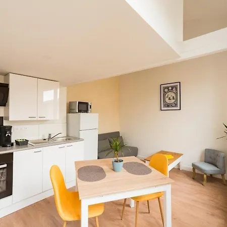 Le Rochelais ~ Centre-ville ~ Duplex Appartement